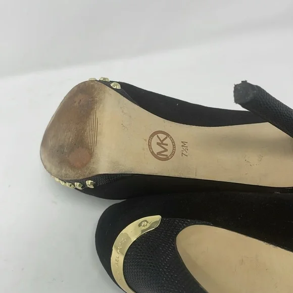 Michael Kors Black Suede Pumps with Gold Accents Size 7.5 Excellent Condition - Picture 15 of 16